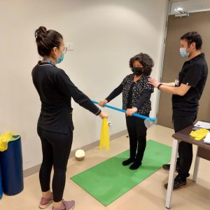 Evaluación y sesión kinésica oncológica